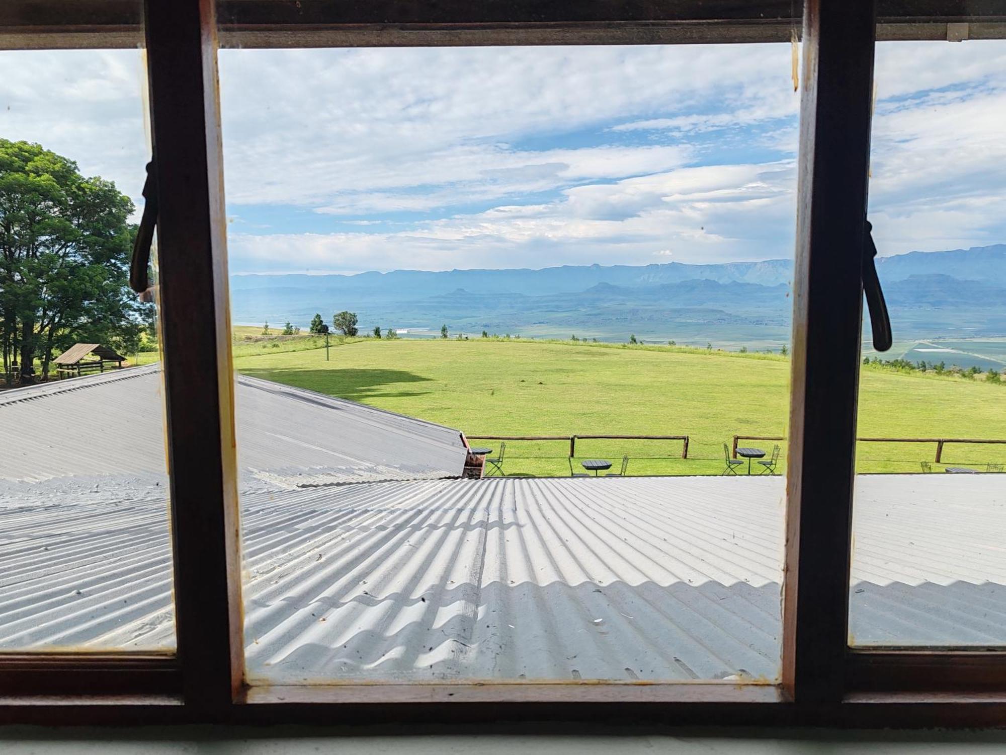 Drakensberg Mountain Retreat Guest House Бергвил Екстериор снимка