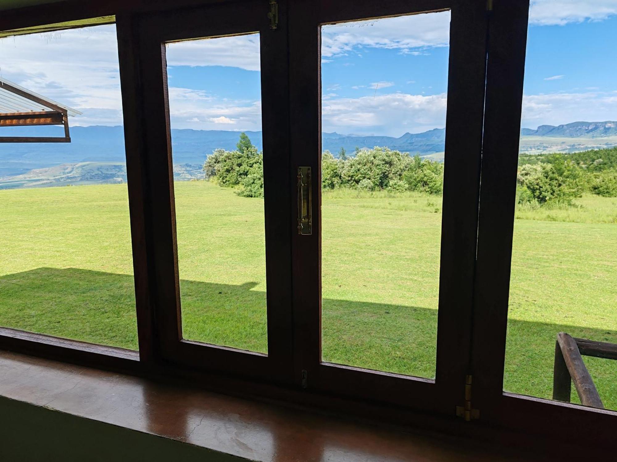 Drakensberg Mountain Retreat Guest House Бергвил Екстериор снимка