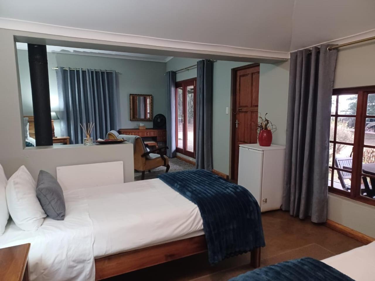 Drakensberg Mountain Retreat Guest House Бергвил Екстериор снимка