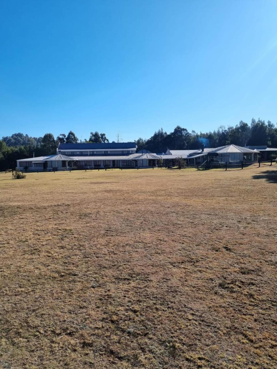 Drakensberg Mountain Retreat Guest House Бергвил Екстериор снимка